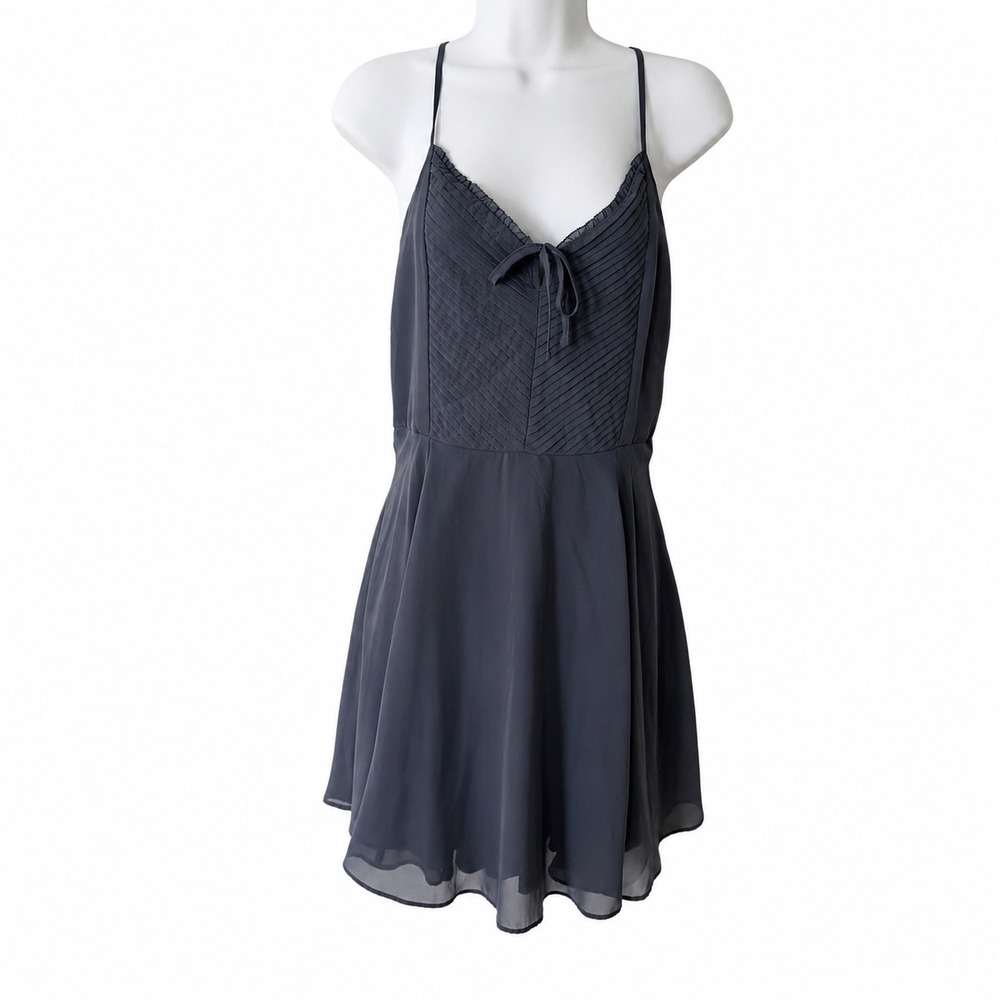 Abercrombie & Fitch Gray Pleated Mini Dress Smocked Back Strappy summer Size M